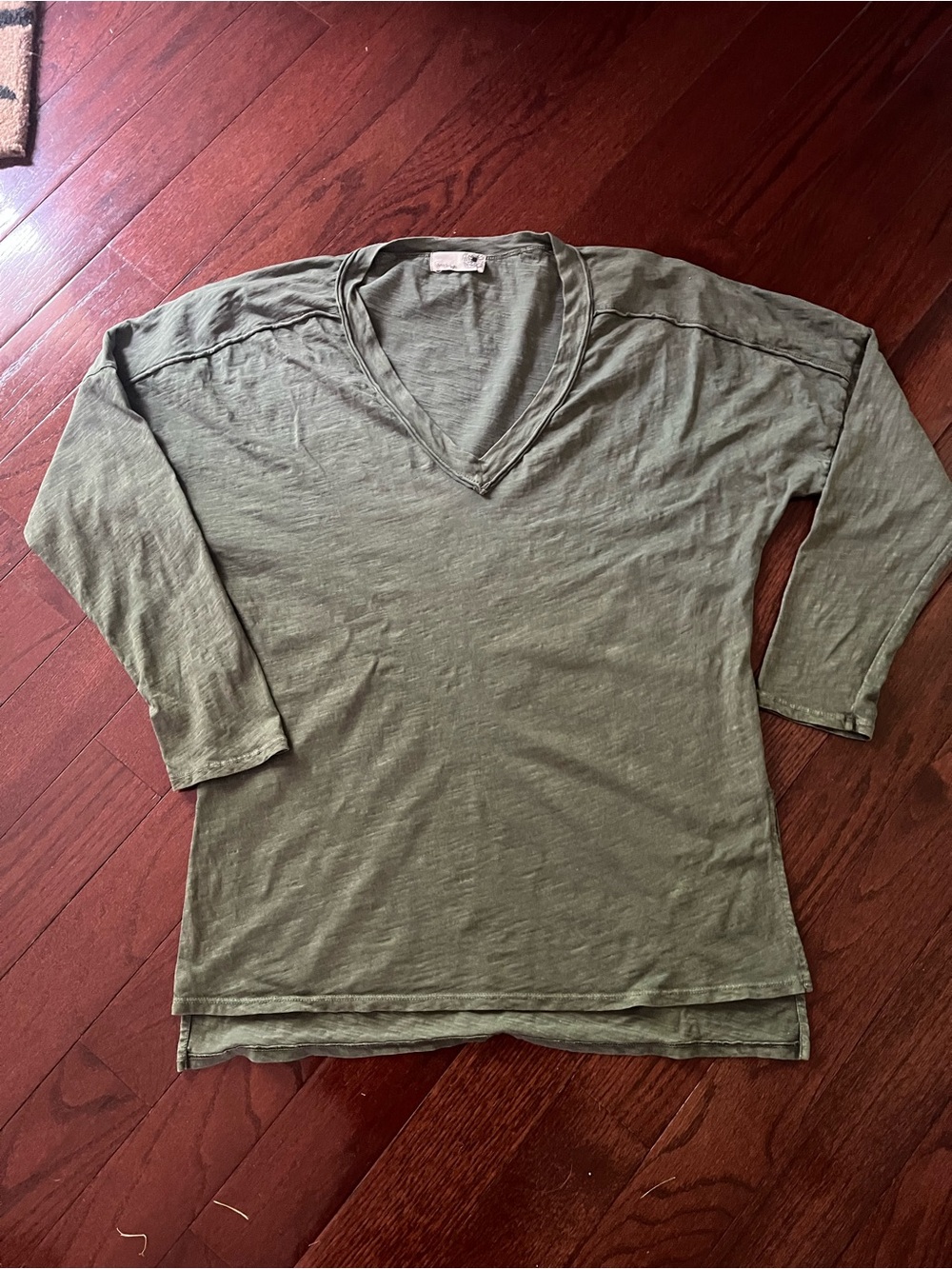Everleigh long sleeve tee
